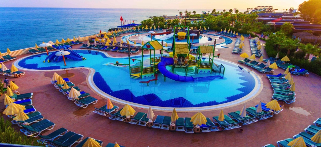 Aqua Park Eftalia: Sınırsız Su Eğlencesi ve Adrenalin