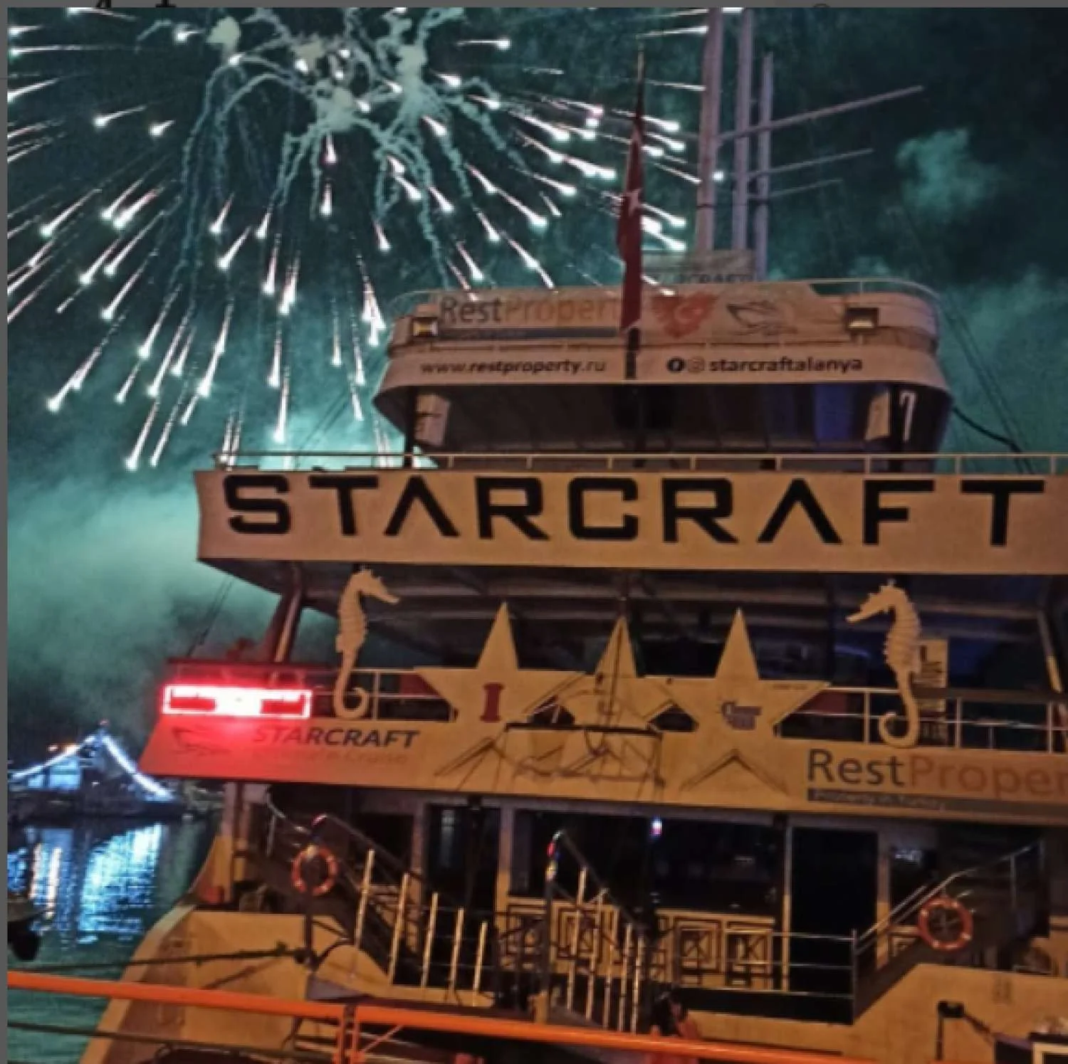 Starcraft Disco Boat Tour: Alanya’nın Yüzen Gece Kulübü